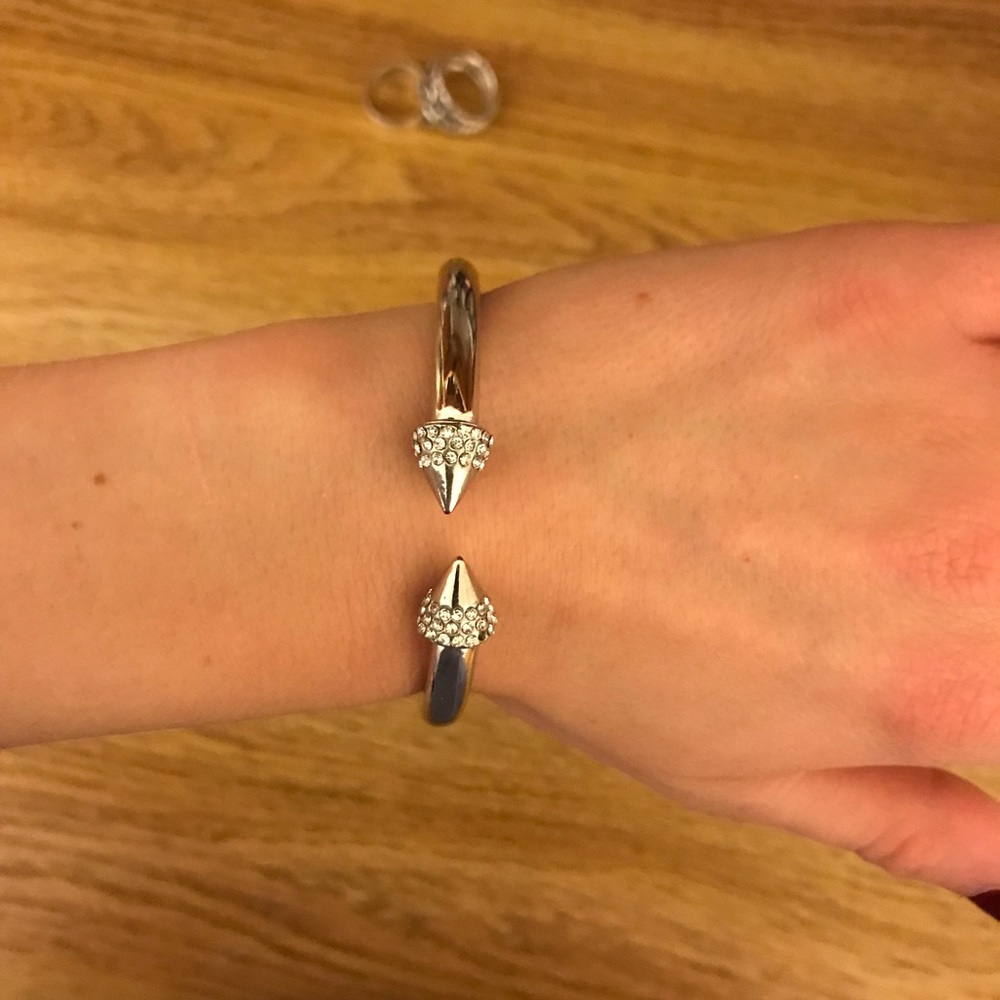 Crystal cuff